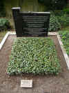 Kassel Friedhof 04154.jpg (231340 Byte)